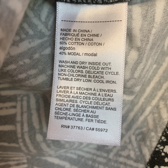 Elle - L - Cotton/Modal Flutter-sleeved Top - Picture 5 of 6